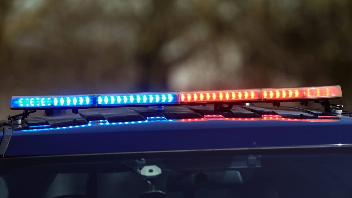 E-Scooter Rider Critically Injured After Trailer Wheel Breaks Loose on Route 41 in Gurnee