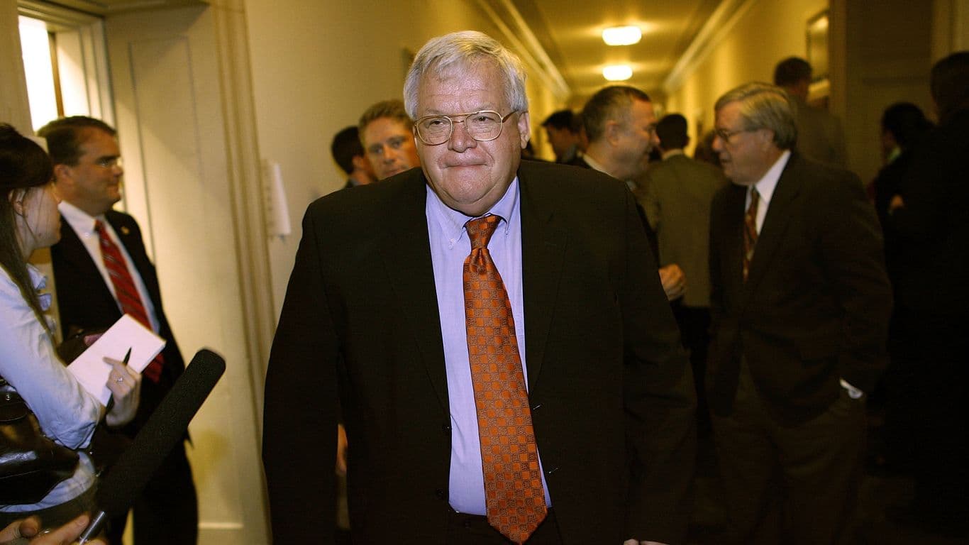 Former House Speaker Dennis Hastert dies at 84 in Plano, Illinois