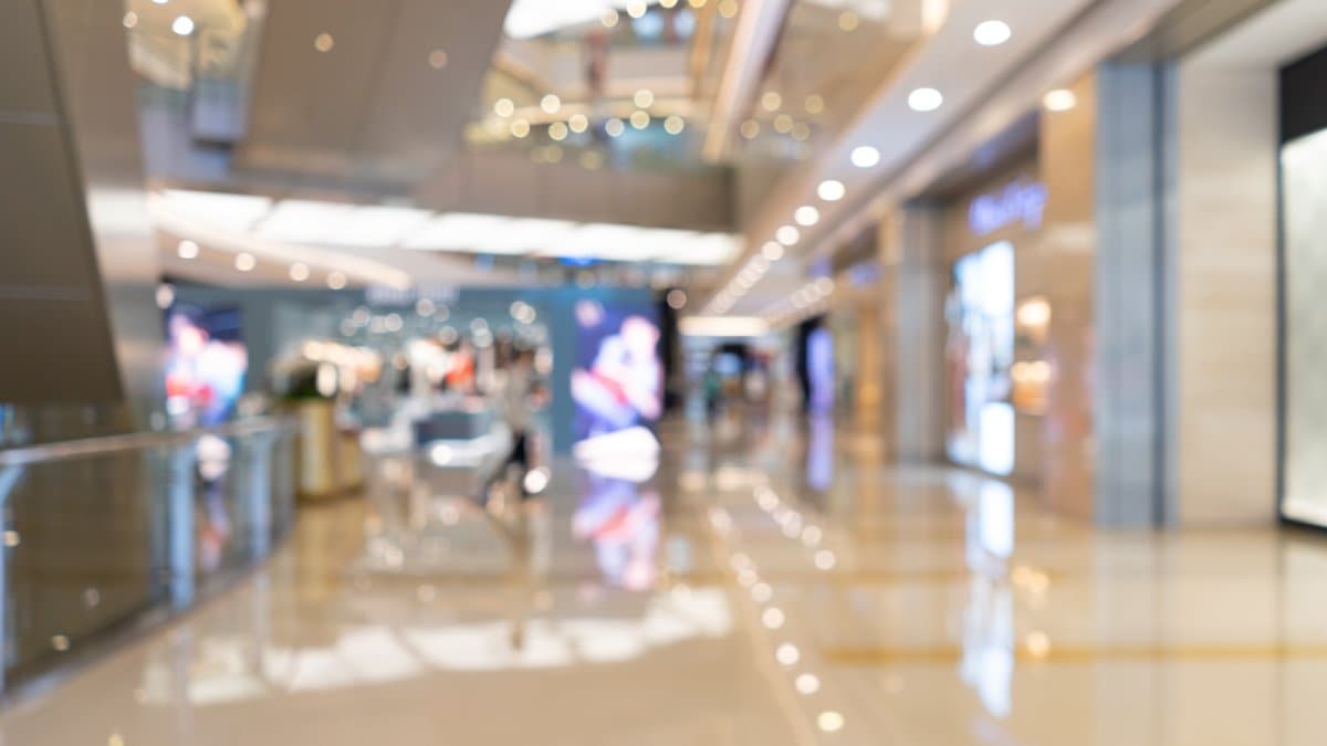 Hi-Five Sports to Leave Northbrook Court, Another Setback for Struggling Mall