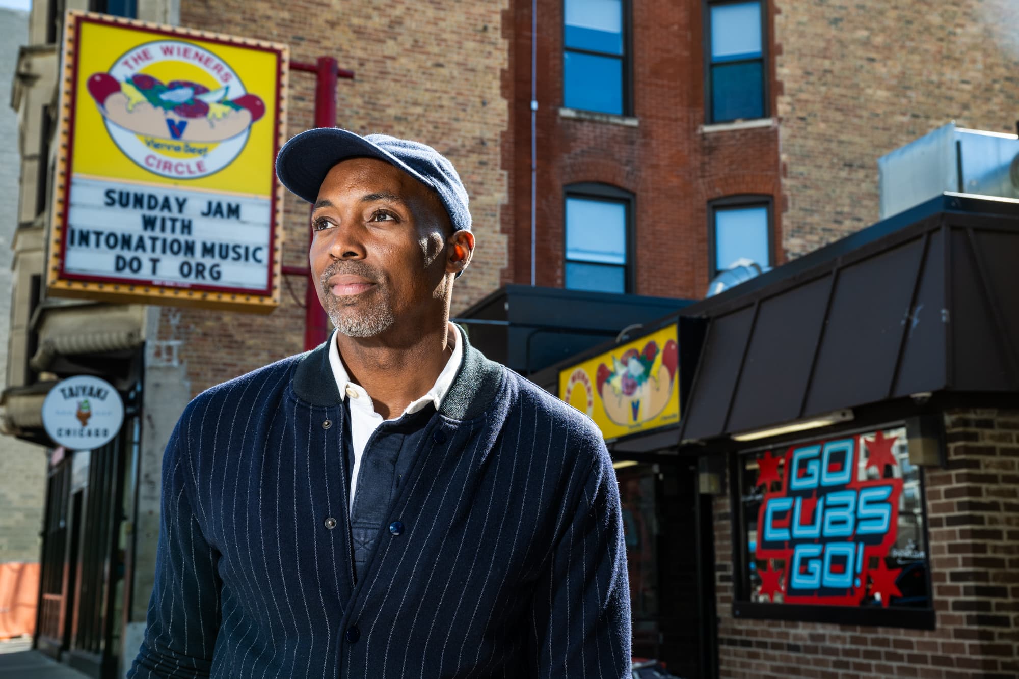 Wieners Circle owner Matt Brewer runs for Chicago mayor, putting the hot dog stand's marquee politics in the spotlight